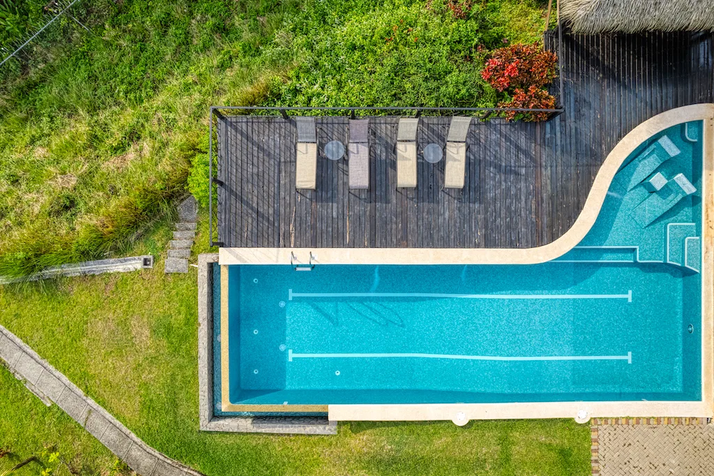 2 BEDROOM HOME WITH GREAT VIEWS AND POOL – 6.57 ACRES, photo 7