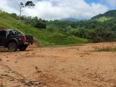 Mountain And Ocean View Land With Two Ready To Build Plantels, Commercial And Residential Potential, photo 5