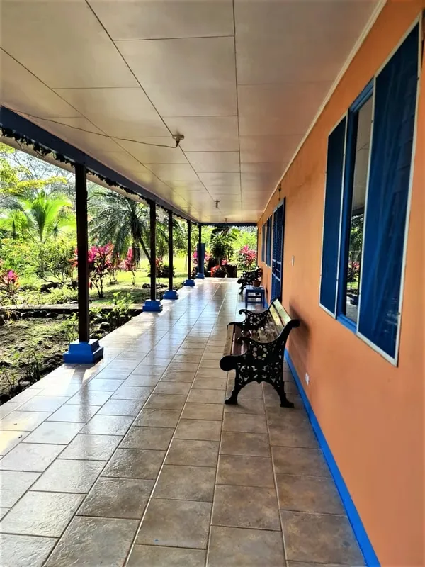 Bella propiedad de 4,980 m2 con casa de 5 dormitorios y amplia terraza, en Tárcoles, a solo 4 km. de la Playa., photo 4