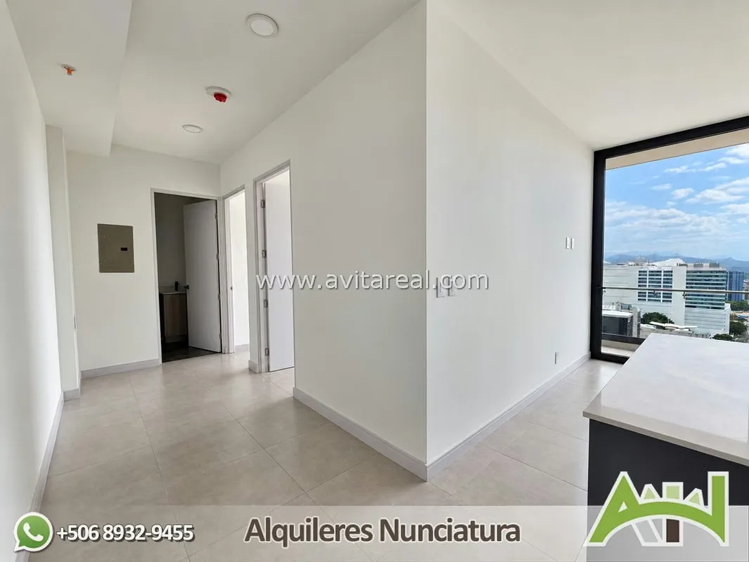 Enjoy living in one of La Sabana's most exclusive towers. Includes appliances., photo 4