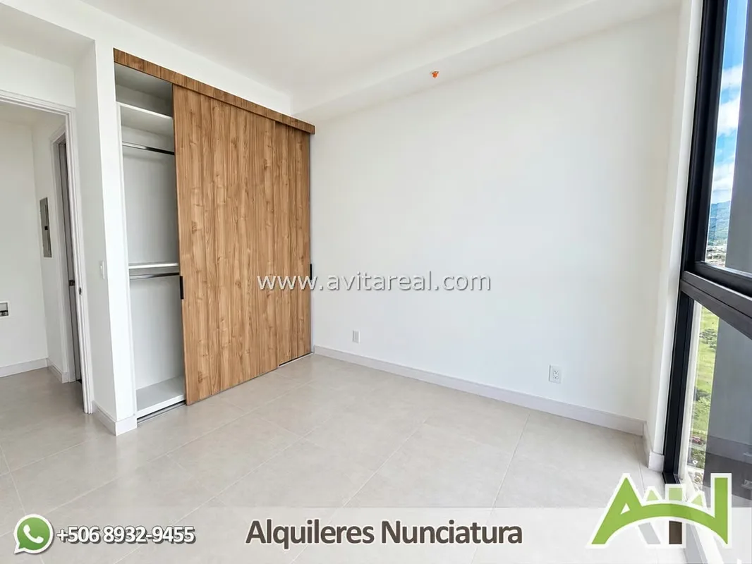 Enjoy living in one of La Sabana's most exclusive towers. Includes appliances., photo 6