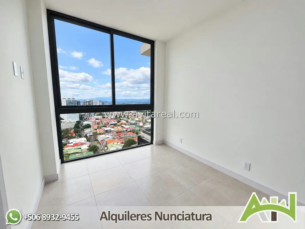 Enjoy living in one of La Sabana's most exclusive towers. Includes appliances., photo 7