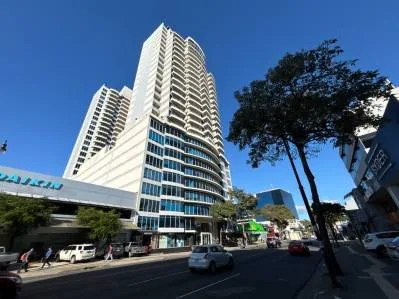 VENTA DE OFI DE 60 M², 3P/1B Y BODEGA EN TORRES PASEO COLÓN