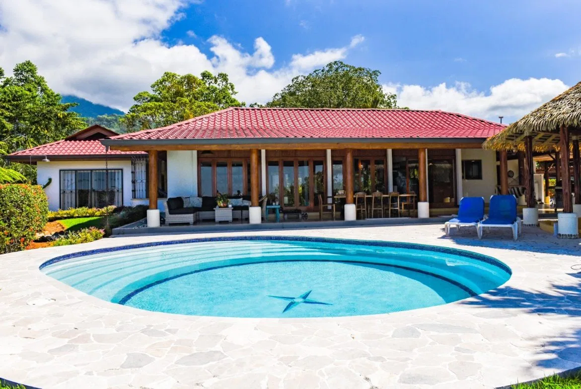 PROPERTY WITH A GUEST HOUSE AND PANORAMIC VIEWS OF THE OCEAN AND MOUNTAINS, IN OJOCHAL – 2.58 ACRES, photo 2