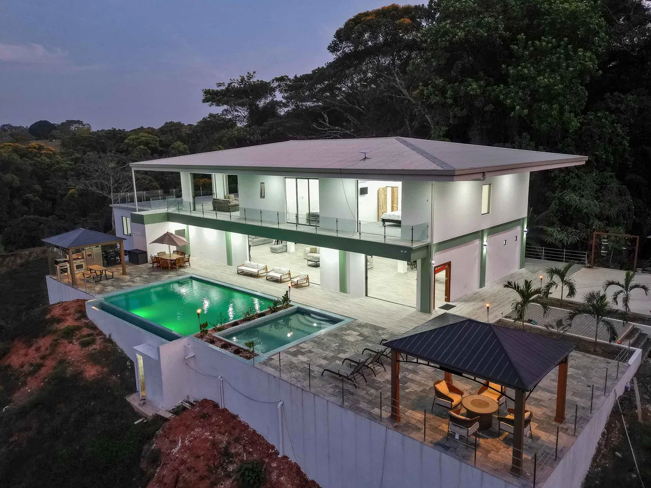 Private Five Acre Property Estate Luxury Home