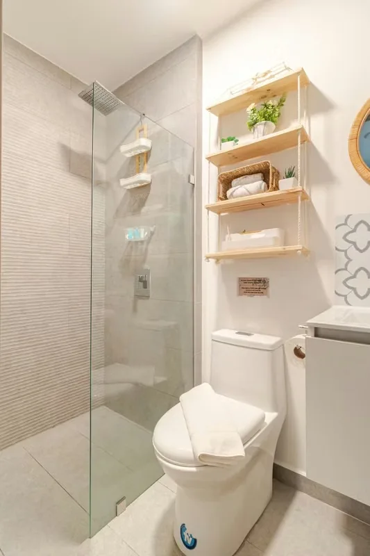 Este moderno apartamento, ubicado en el piso 13, se presenta como una oportunidad excepcional para quienes buscan comodidad y estilo en San José provincia. Completamente amueblado y ..., photo 14