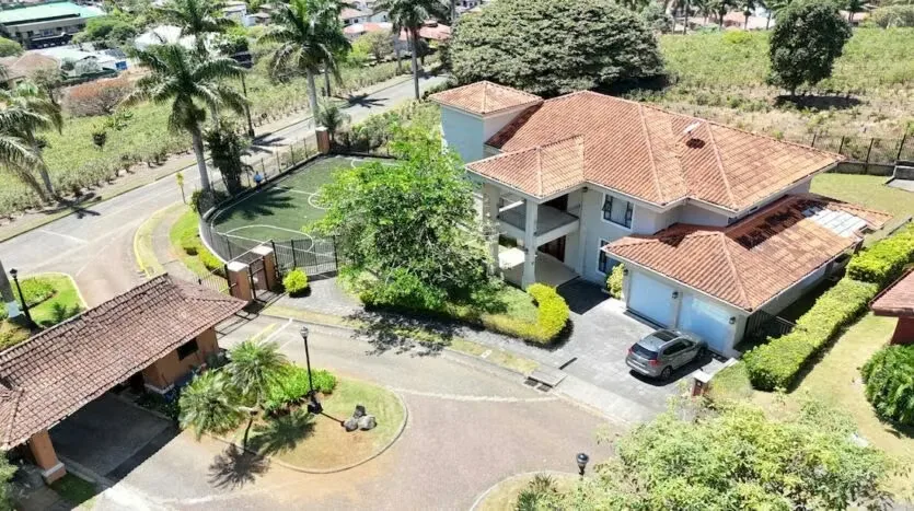 House for Sale in Colinas de Montealegre, photo 13