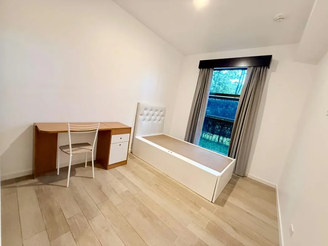 Una residencia ejecutiva completamente amoblada, lista para mudarse y disfrutar desde el primer día. Su terraza aporta un ..., photo 3