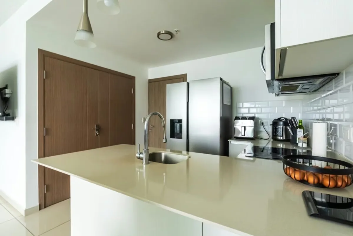 Venta de hermoso apartamento semiamueblado y con diseño moderno, ubicado en el Condominio Bambú Rivera, Tibás., photo 4