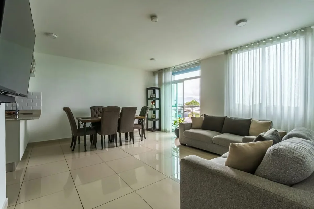 Venta de hermoso apartamento semiamueblado y con diseño moderno, ubicado en el Condominio Bambú Rivera, Tibás., photo 6
