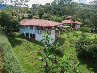 Huerto ecológico Tinamastes | Casa de 2 habitaciones y casita tipo estudio junto al arroyo, photo 6