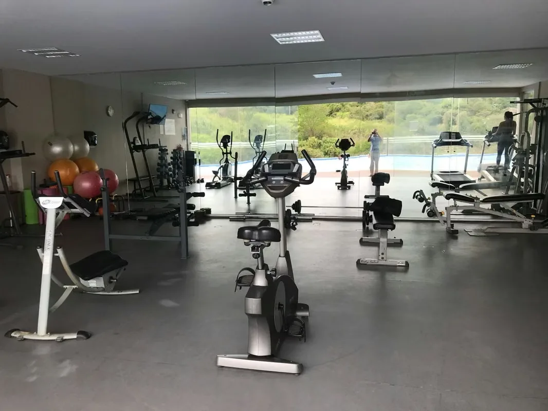 Excelente apartamento en Torre A, piso 10, con amplios espacios y una ubicación privilegiada en Rohrmoser., photo 2