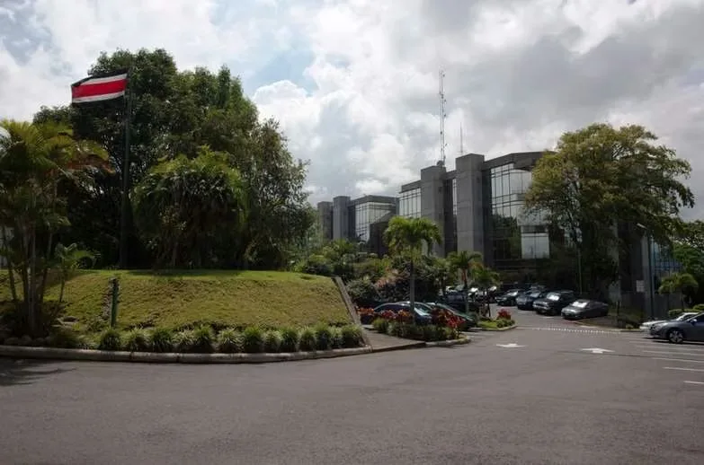 Oficentro Torres del Campo is a modern and strategically located work space, ideal for companies looking for a safe and comfortable environment for their business activities., photo 6