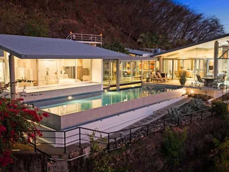 5 Bed Single Family Homes For Sale in Playas Del Coco