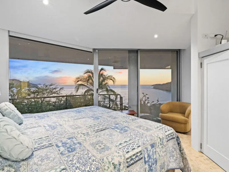 5 Bed Single Family Homes For Sale in Playas Del Coco, photo 4