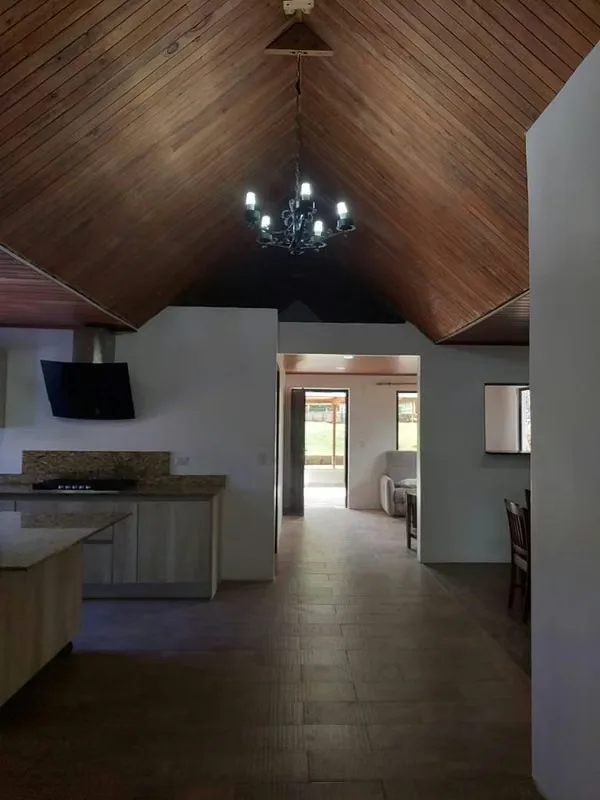 7031m2 en los Angeles de San Rafael de Heredia