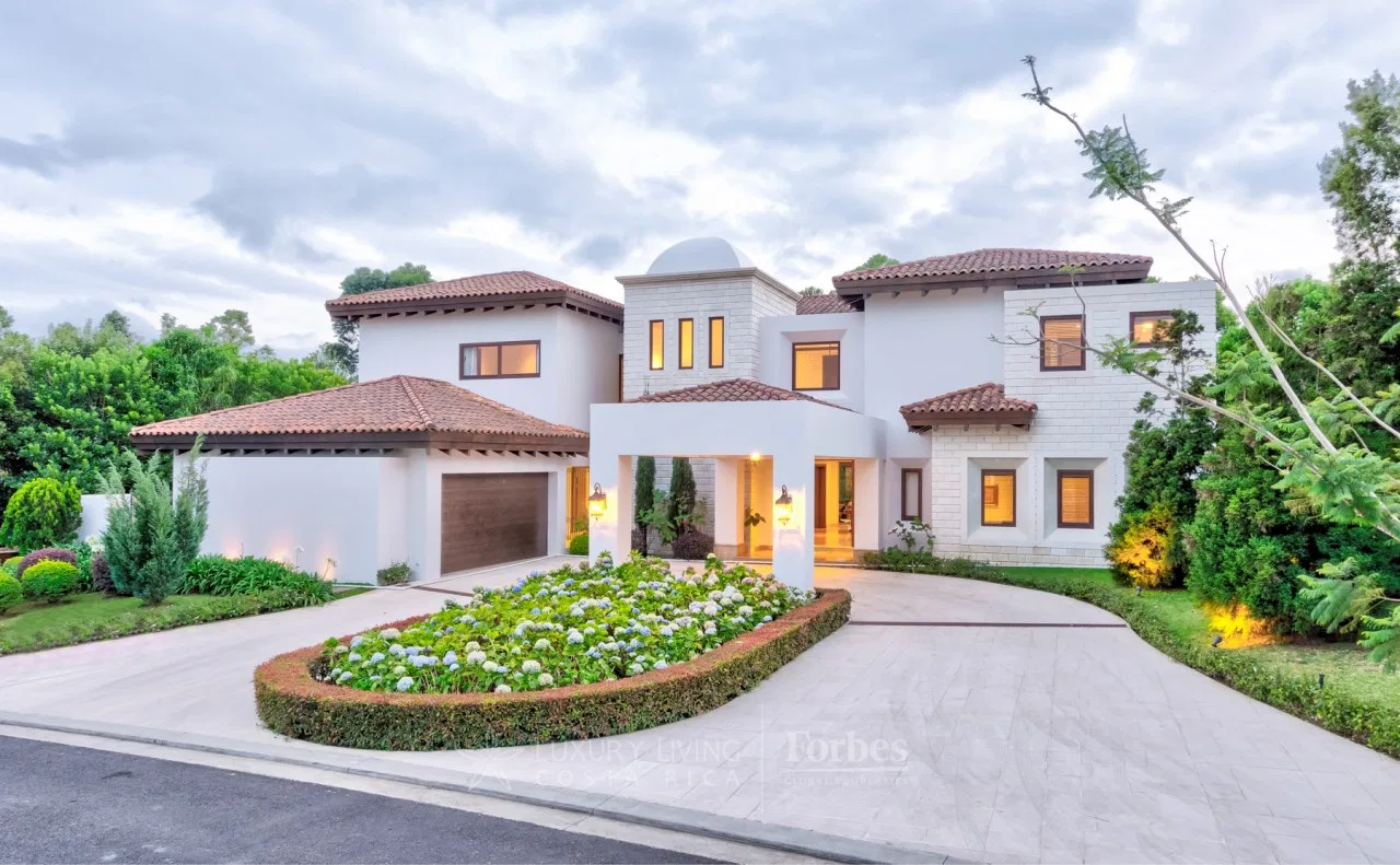 Casa de lujo 1000 m2 4 hab Monteran Golf Course