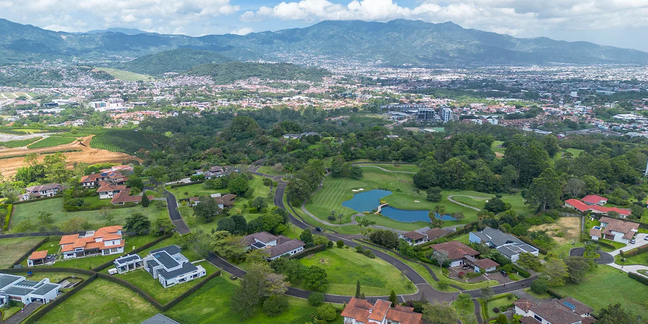 Golden Hill Lot at Monteran, photo 4