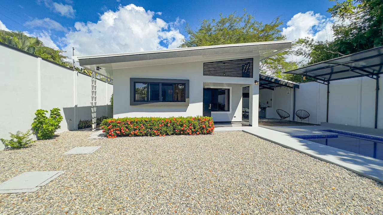 1 BEDROOM HOME WITH POOL AND ROOM TO EXPAND, photo 15