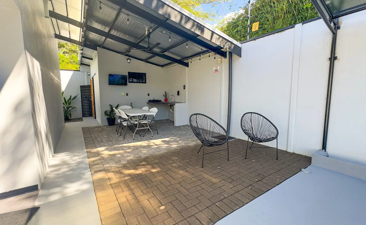 1 BEDROOM HOME WITH POOL AND ROOM TO EXPAND, photo 18