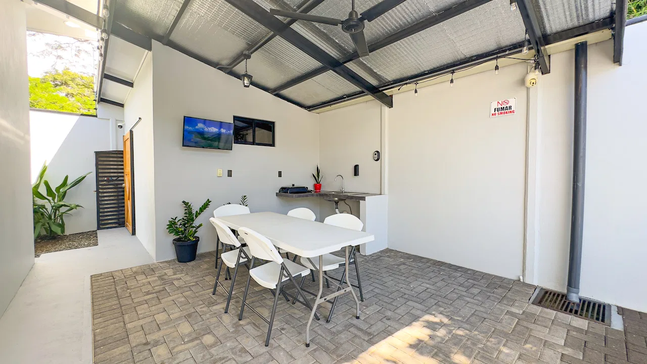 1 BEDROOM HOME WITH POOL AND ROOM TO EXPAND, photo 19