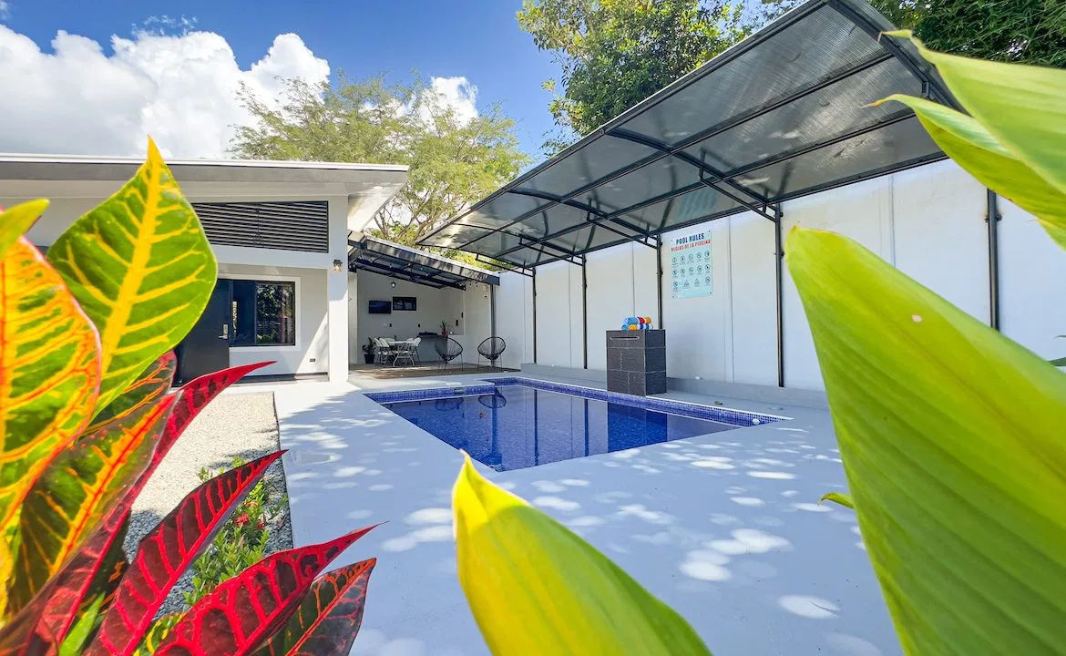 1 BEDROOM HOME WITH POOL AND ROOM TO EXPAND, photo 10