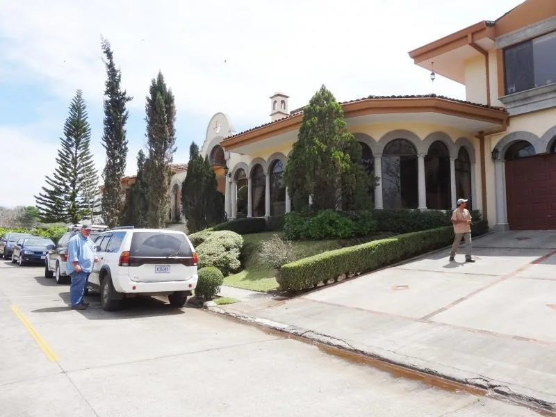 6 Bed Condo For Sale in Belen, photo 13