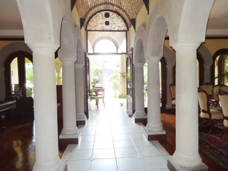 6 Bed Condo For Sale in Belen, photo 6