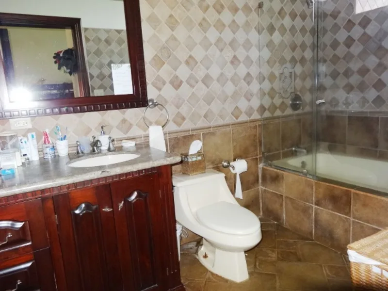 6 Bed Condo For Sale in Belen, photo 10