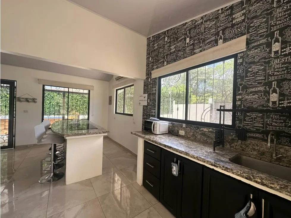 This charming home in Villarreal, just 15 minutes from Playa Tamarindo, offers comfort, privacy, and an excellent ..., photo 7