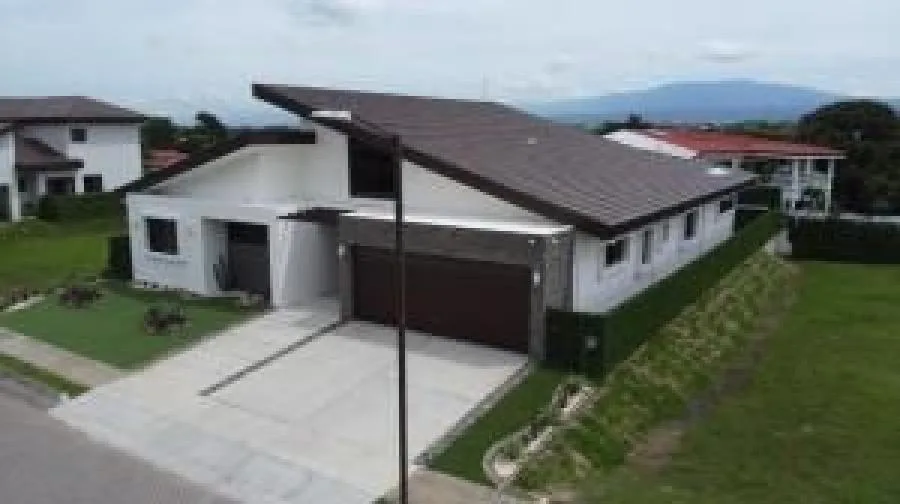 Venta de Moderna Casa en Santa Ana, San José / Mls 25-337 OFC JB - Venta en Santa Ana, photo 12
