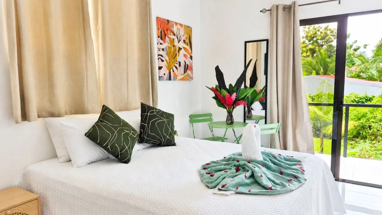Modern Two-Story Home Just a 5-Minute Walk to Bahía Ballena National Park, photo 8