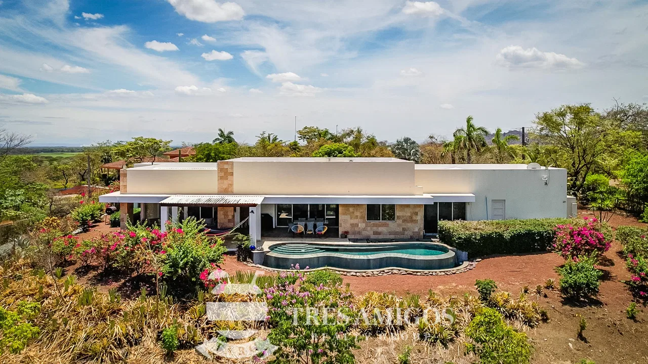 VILLA VOLCANO, photo 2
