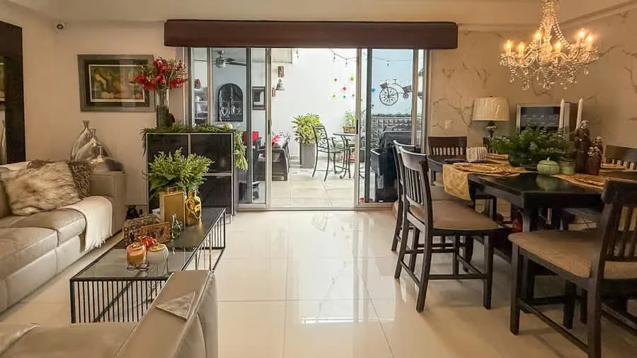 3-Bedroom House + Office for Sale in Bello Horizonte de Escazú, in the Tirreno Condominium. The property features 198 sq m of land and a 220 sq m two-story house distributed ...