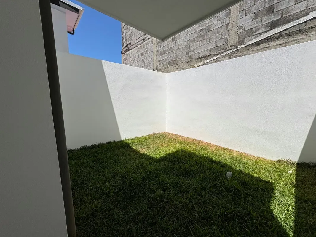 Lindo apartamento de dos plantas, para estrenar en San Juan de Tibás, frente a la carretera principal, muy cerca del Maxi y del ..., photo 14