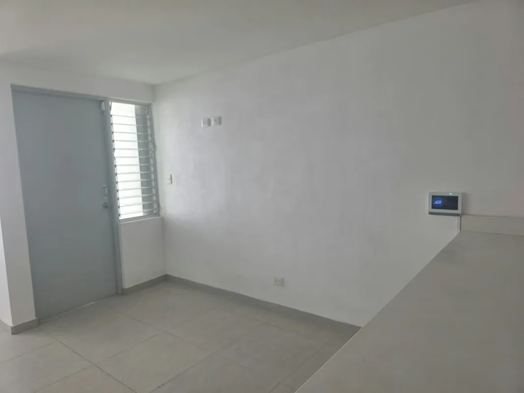 Lindo apartamento de dos plantas, para estrenar en San Juan de Tibás, frente a la carretera principal, muy cerca del Maxi y del ..., photo 4