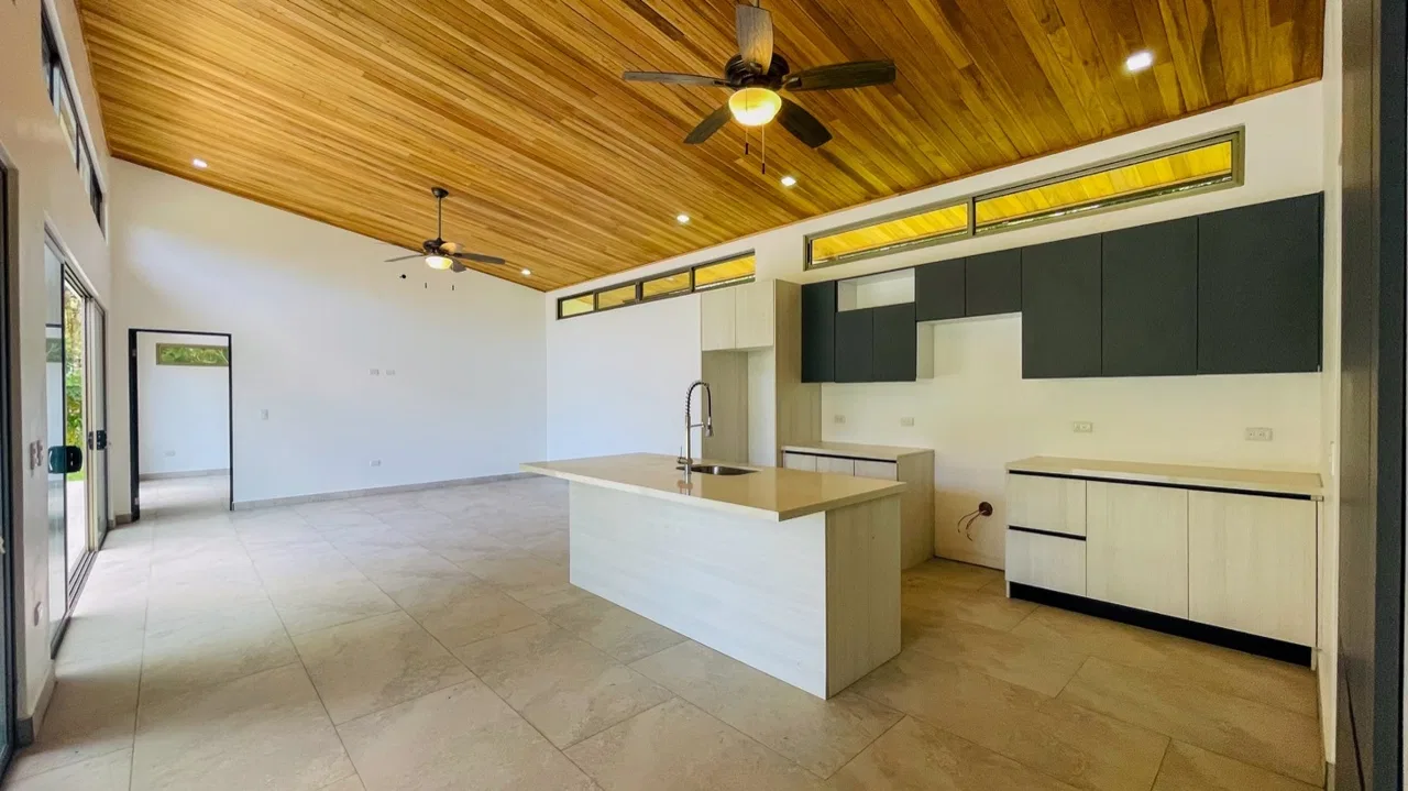 PROPERTY WITH MOUNTAIN VIEWS AND POOL, IN OJOCHAL – 0.3 ACRES, photo 19