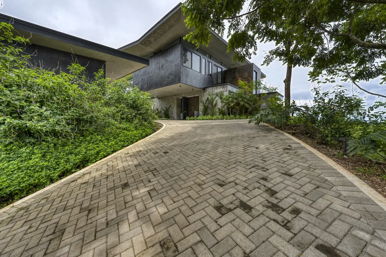 LUXURY PROPERTY WITH PANORAMIC VIEWS OF THE VALLEY AND OCEAN, IN COSTA VERDE – 4.13 ACRES, photo 11