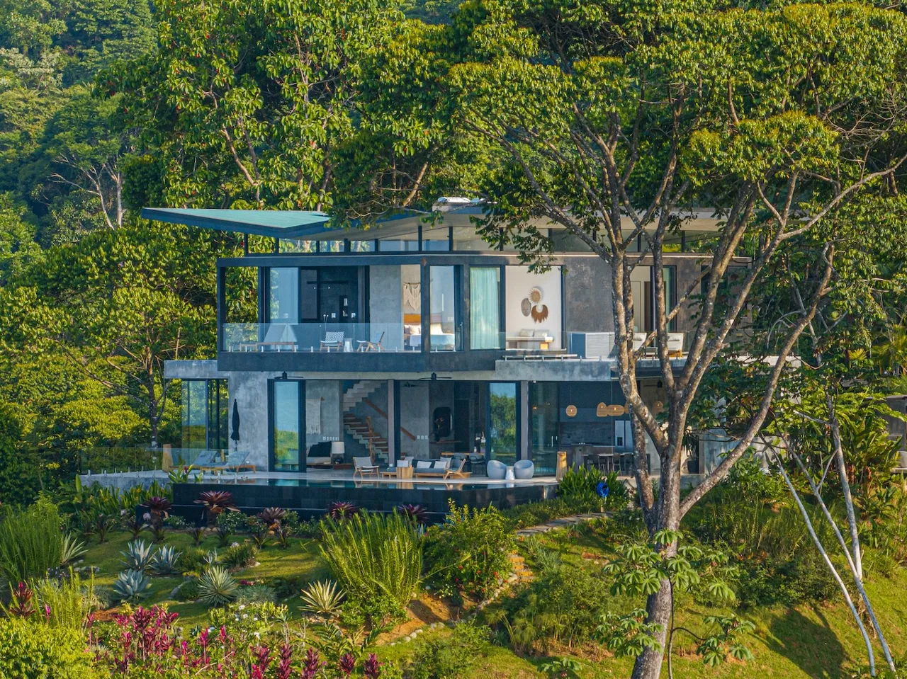 LUXURY PROPERTY WITH PANORAMIC VIEWS OF THE VALLEY AND OCEAN, IN COSTA VERDE – 4.13 ACRES, photo 5