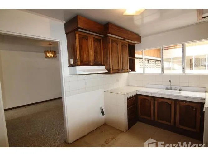 3 Bedroom House for Sale in Goicoechea, San Jose for $170,000, photo 6