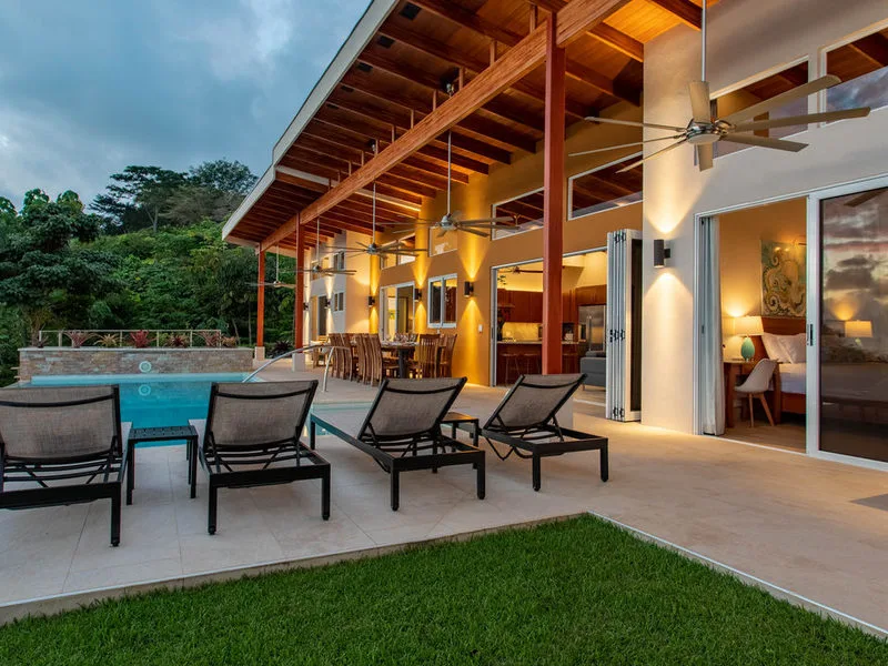 4 Bed Single Family Homes For Sale in Uvita, photo 14