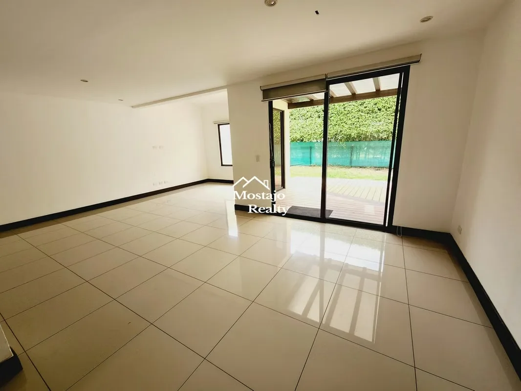 Live like you’re at a resort every day! Bargain price. Discover the perfect balance of comfort, security, and lifestyle in this beautiful home located in the exclusive Parques del ..., photo 2