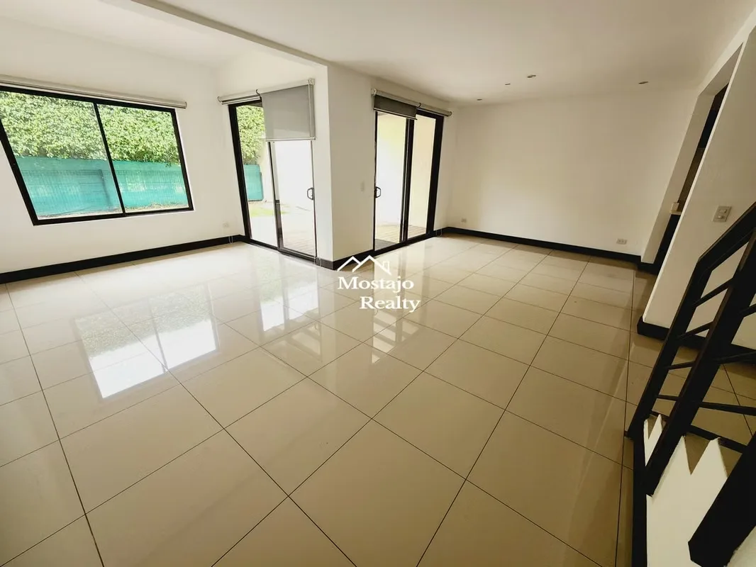 Live like you’re at a resort every day! Bargain price. Discover the perfect balance of comfort, security, and lifestyle in this beautiful home located in the exclusive Parques del ..., photo 13