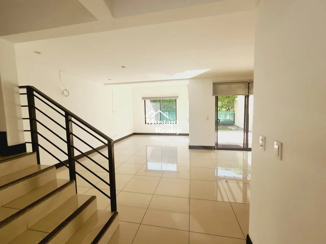 Live like you’re at a resort every day! Bargain price. Discover the perfect balance of comfort, security, and lifestyle in this beautiful home located in the exclusive Parques del ..., photo 6
