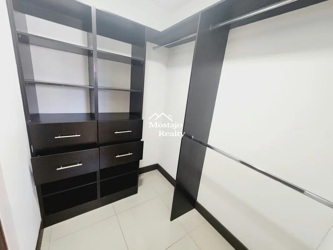 Live like you’re at a resort every day! Bargain price. Discover the perfect balance of comfort, security, and lifestyle in this beautiful home located in the exclusive Parques del ..., photo 10