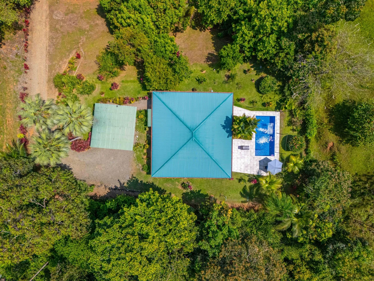 CASA TUCAN PROPERTY IN THE MIDDLE OF THE NATURE, IN TRES RIOS – 1.18 ACRES, photo 3