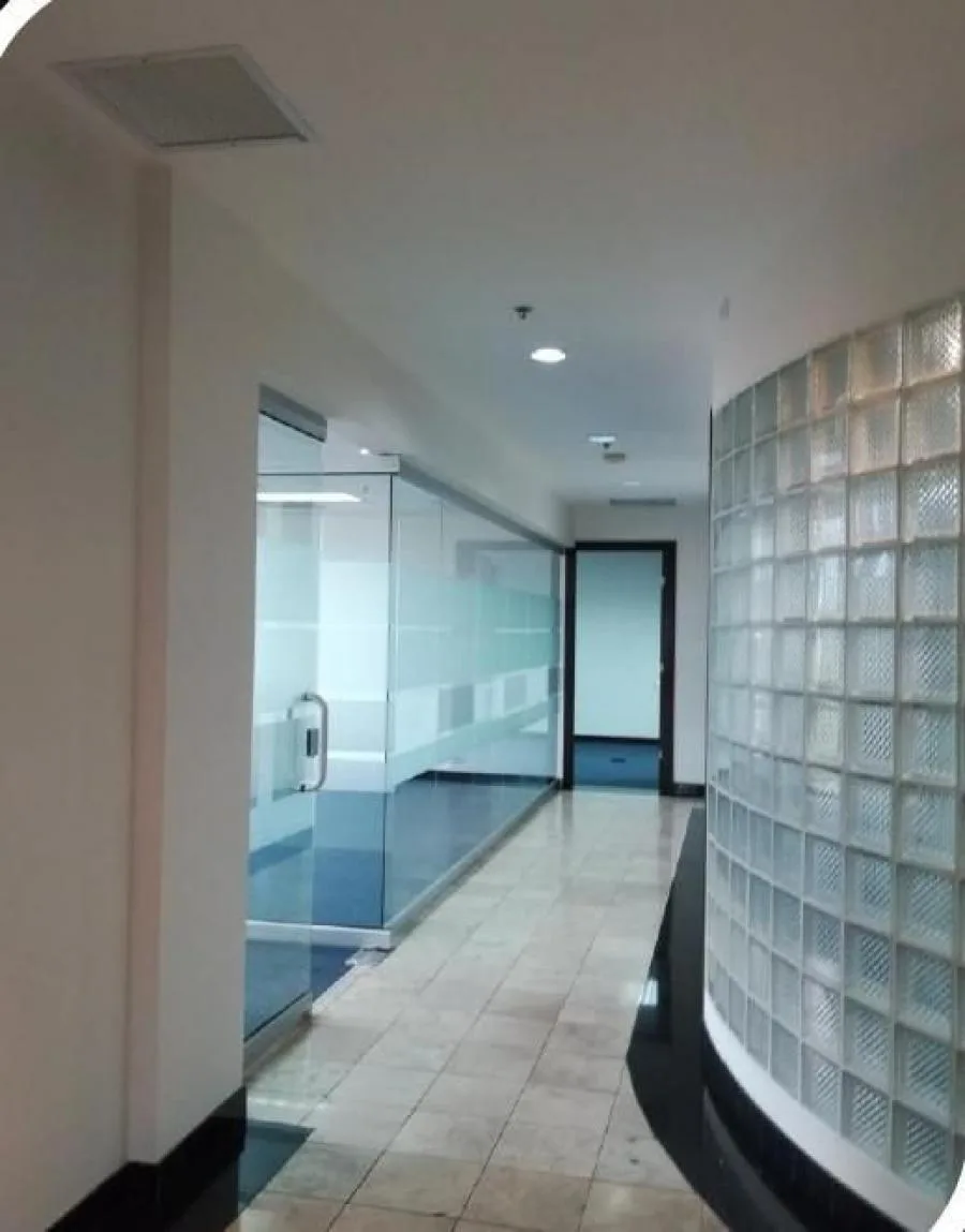 Oficina en alquiler en Santa Ana. - Alquiler / Renta en Santa Ana