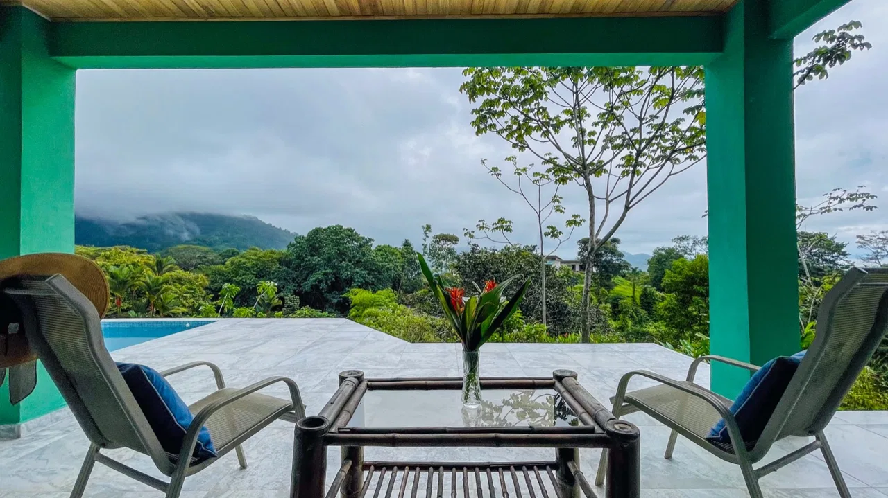 TWO FLOOR PROPERTY WITH A GUEST HOUSE AND OCEAN VIEWS, IN OJOCHAL – 1.55 ACRES, photo 7