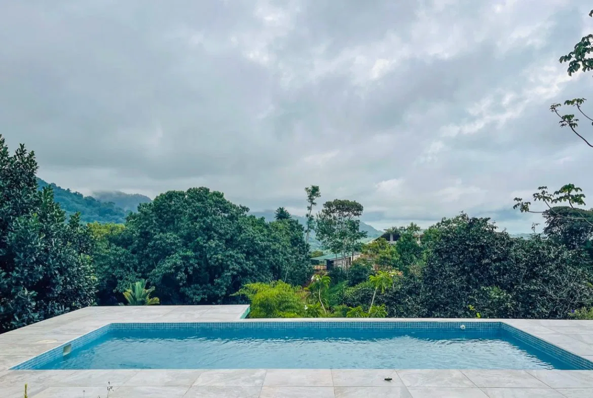 TWO FLOOR PROPERTY WITH A GUEST HOUSE AND OCEAN VIEWS, IN OJOCHAL – 1.55 ACRES, photo 10