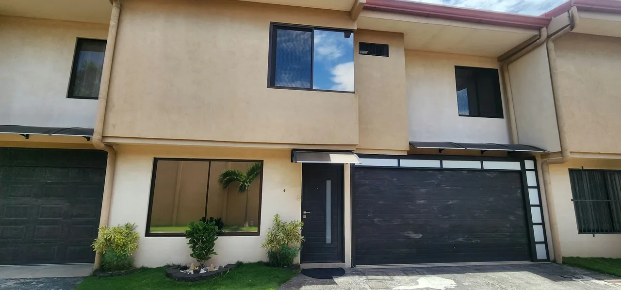 House for Sale in Condominium los Coegios Moravia, photo 3